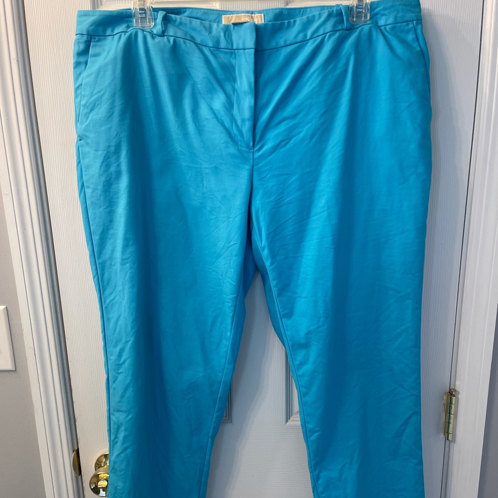 MK Crop Pants